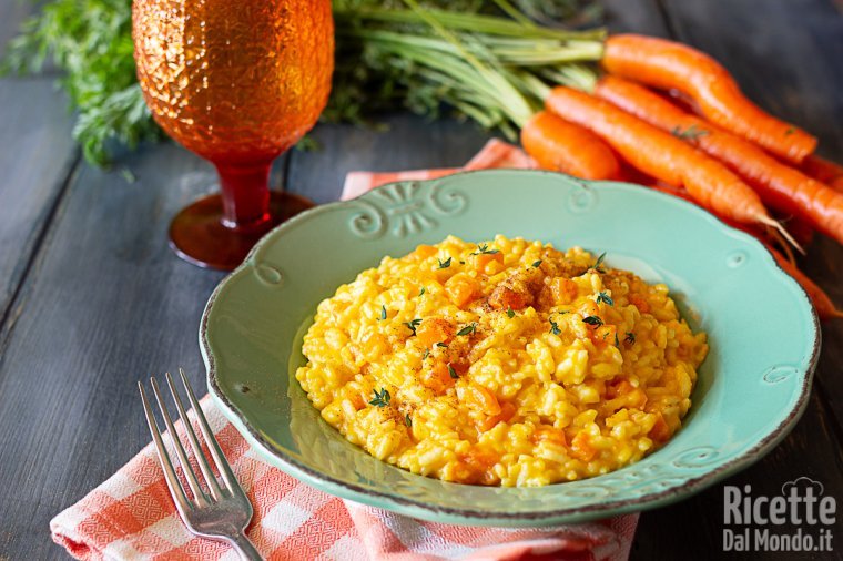Risotto alle carote. Il primo piatto colorato e gustoso!
