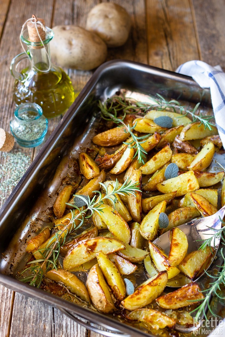 Come fare le patate al forno senza bollitura