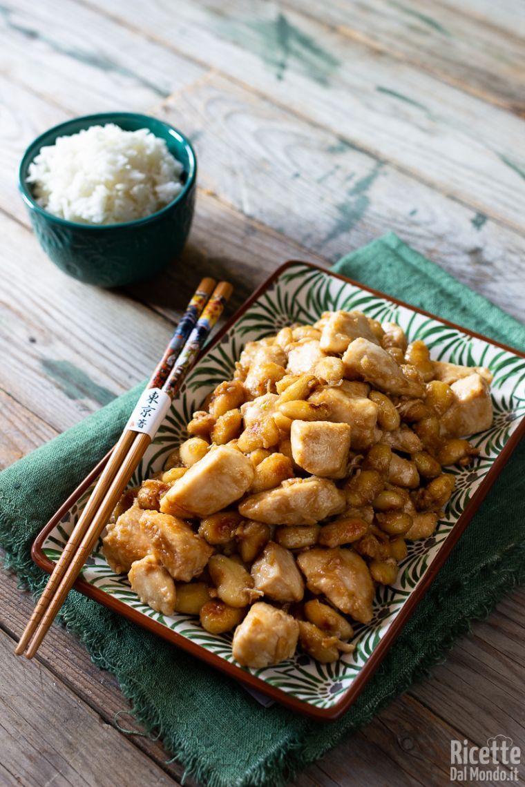 Ricetta pollo alle mandorle