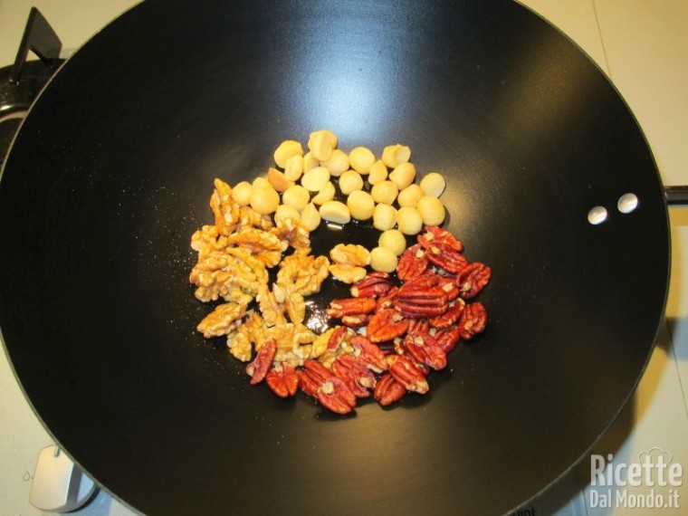 Pollo cinese alle noci 3