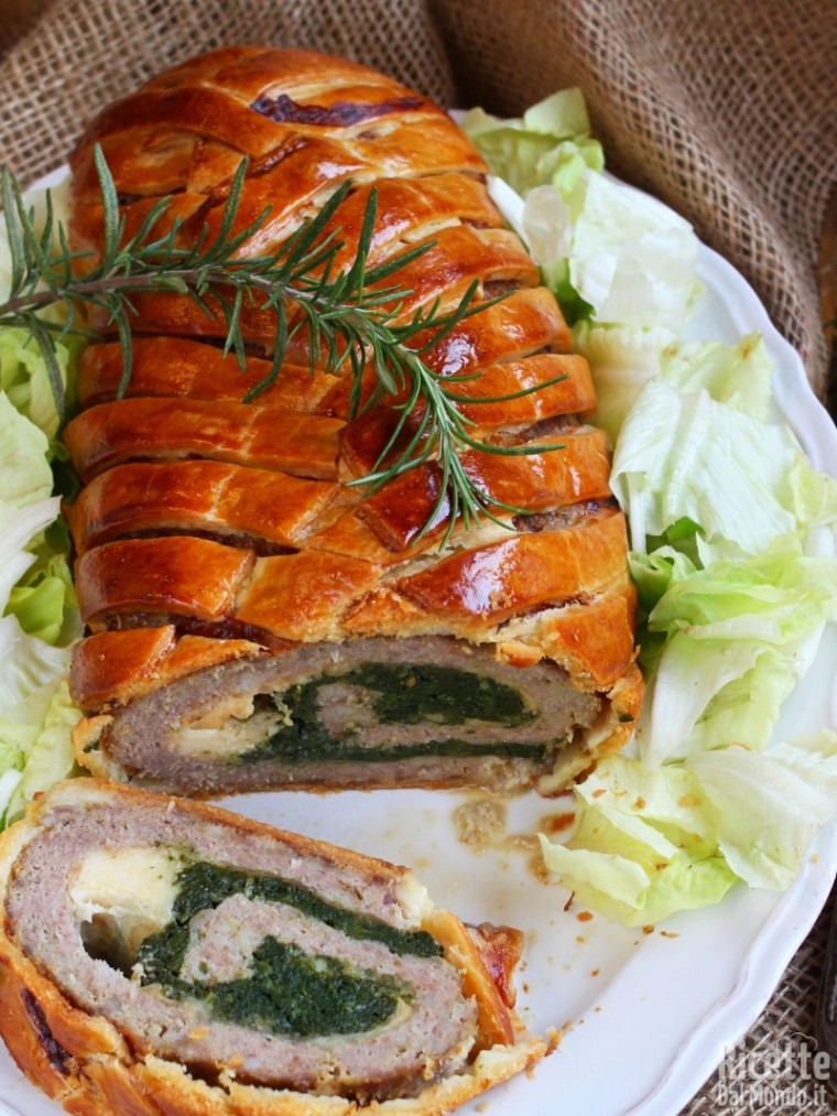 Ricetta polpettone in crosta farcito con provola e spinaci