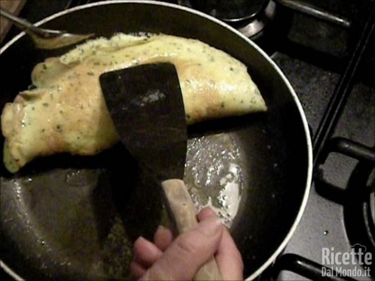 Omelette con Asparagi e Mozzarella