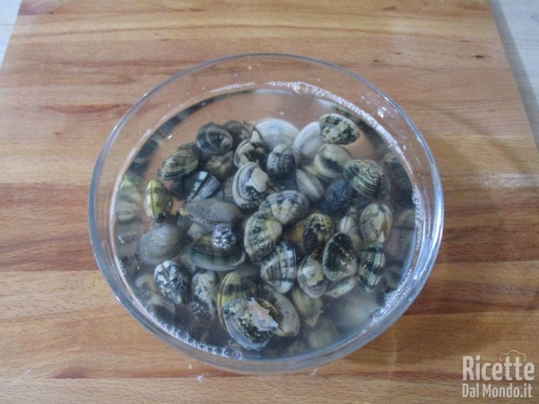 Pulire i molluschi e i crostacei