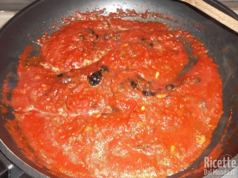 Spaghetti olive e capperi 6