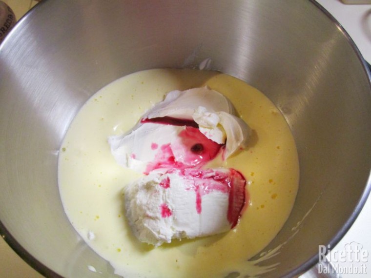 Cheesecake alla ricotta e amarene 4
