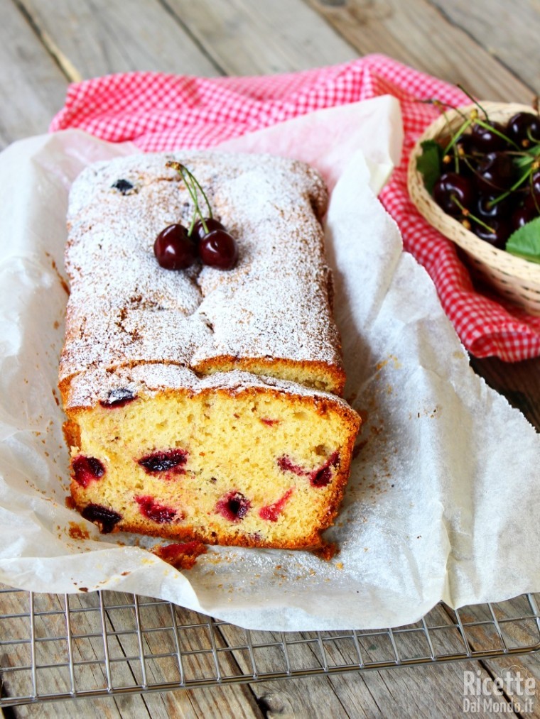 Come fare il plumcake alle ciliegie