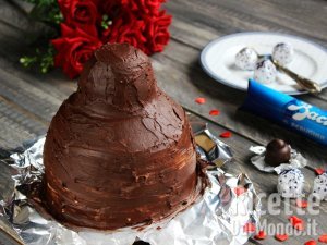 Torta Bacio Perugina, una meravigliosa torta al cioccolato