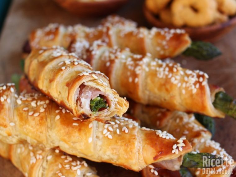 Grissini di asparagi e pasta sfoglia 8