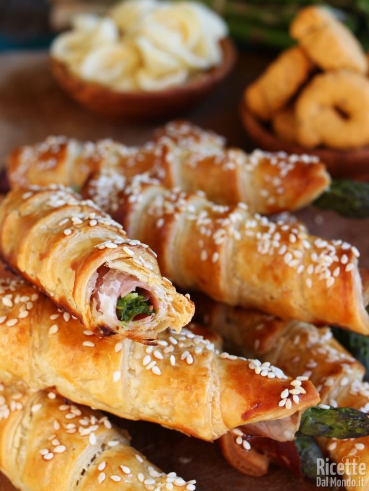Come fare gli asparagi in pasta sfoglia