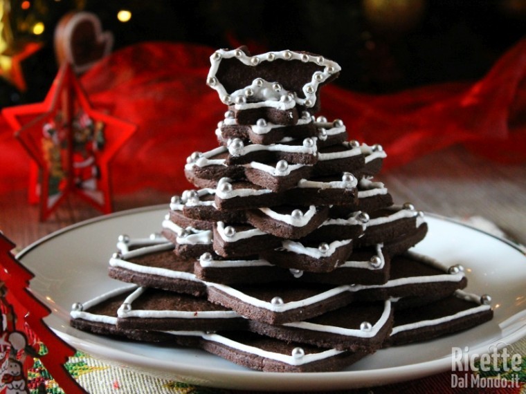 Ricetta Albero di Natale di biscotti al cioccolato