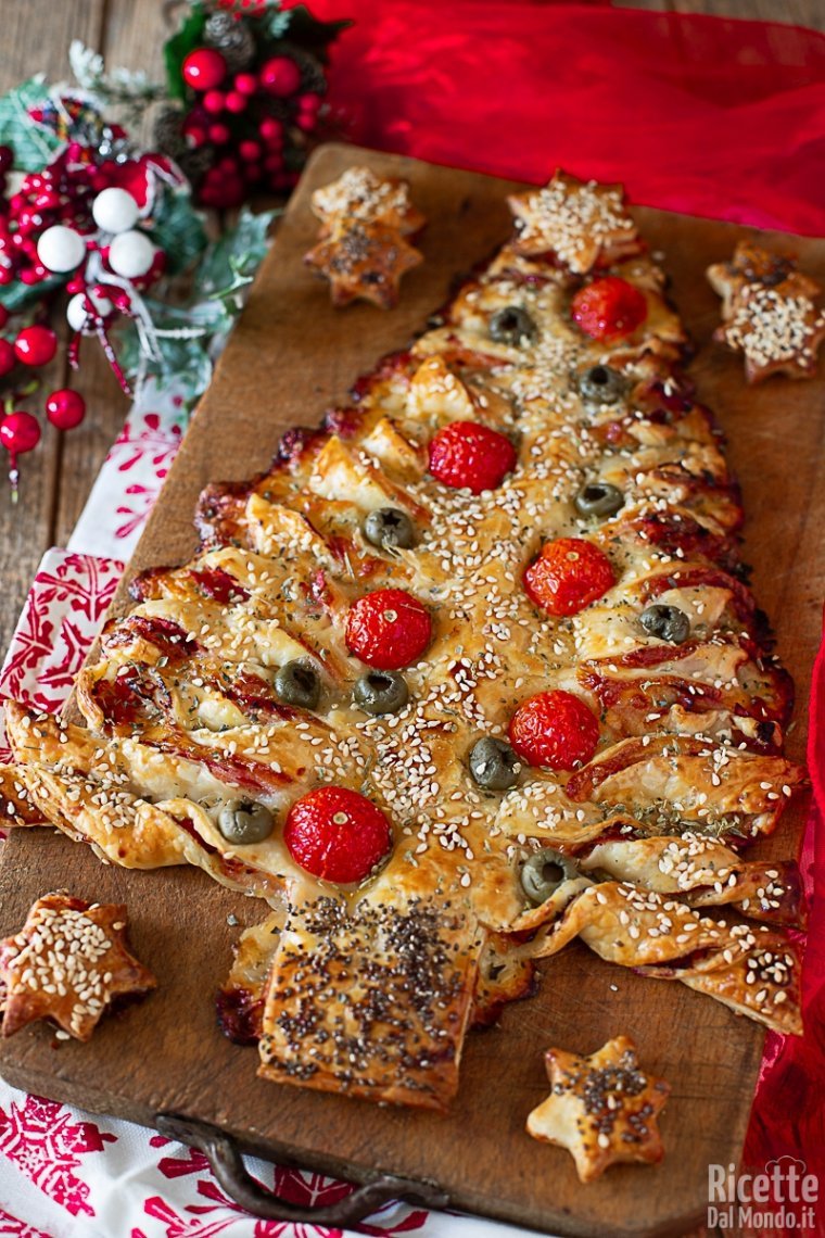 Ricetta albero di natale di sfoglia salato