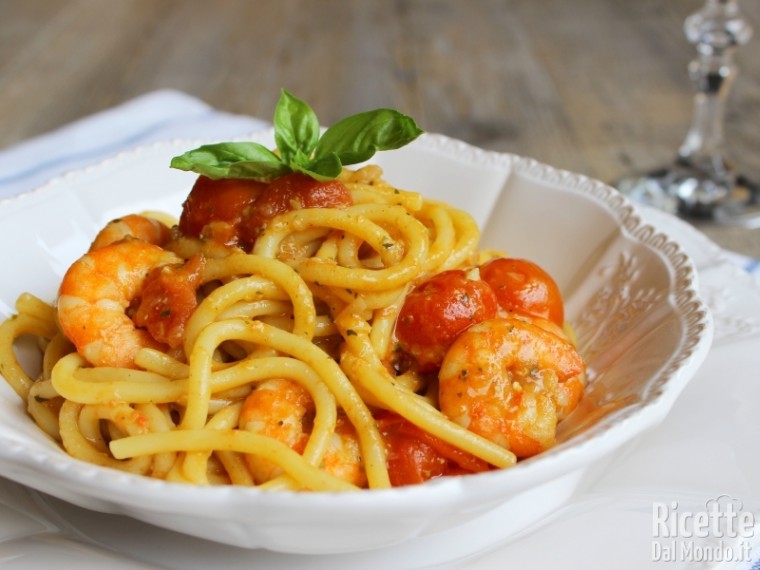 Ricetta bigoli con gamberetti e pomodorini