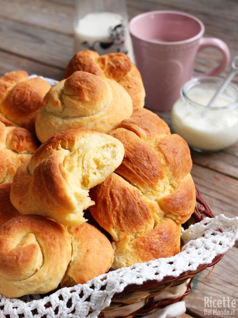 Come fare le brioche di nonna Pina