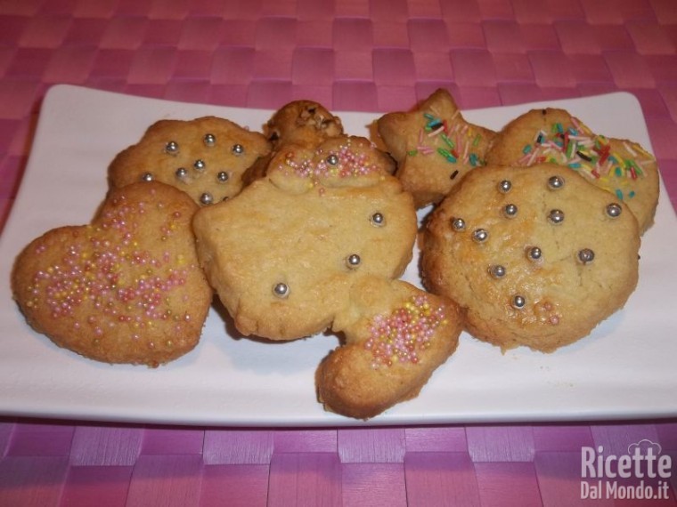 biscottiBurroDecorati09