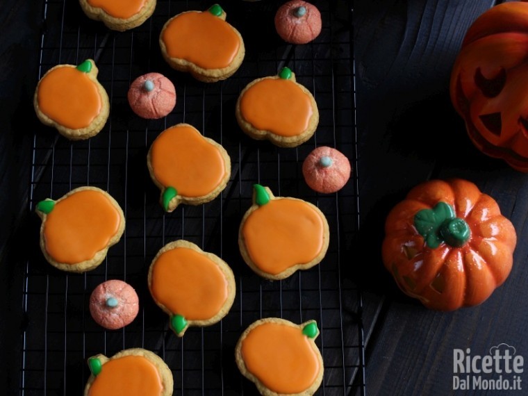 Biscotti di zucca glassati
