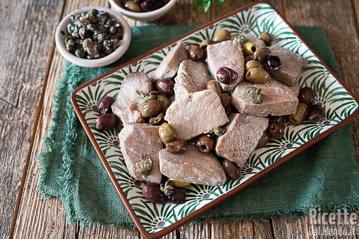Ricetta Bocconcini di tonno con olive e capperi. La ricetta semplice e velocissima!