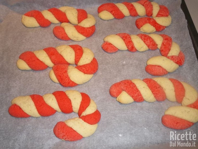 Biscotti Candy Cane