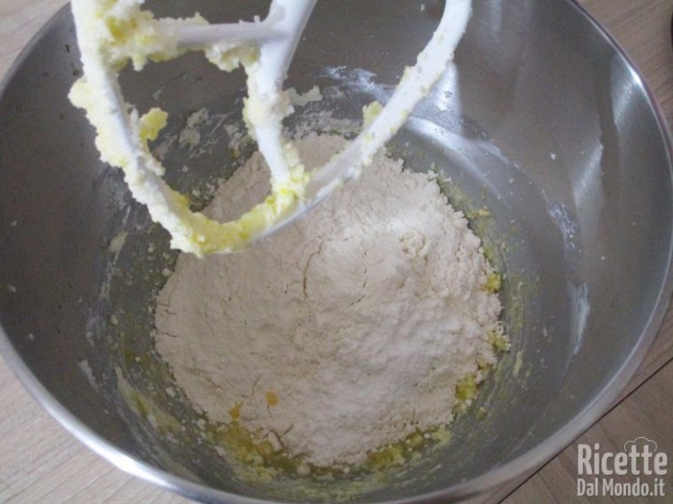 Biscotti al limone 3