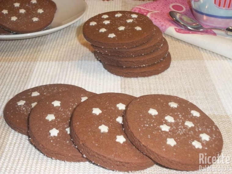 Biscotti Pan di Stelle fatti in casa