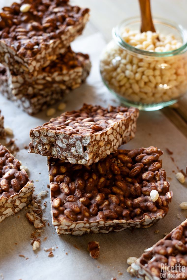 Come fare le barrette di riso soffiato e cioccolato