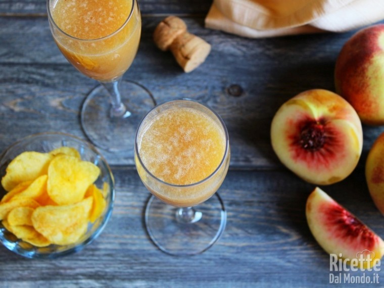 Ricetta Bellini cocktail