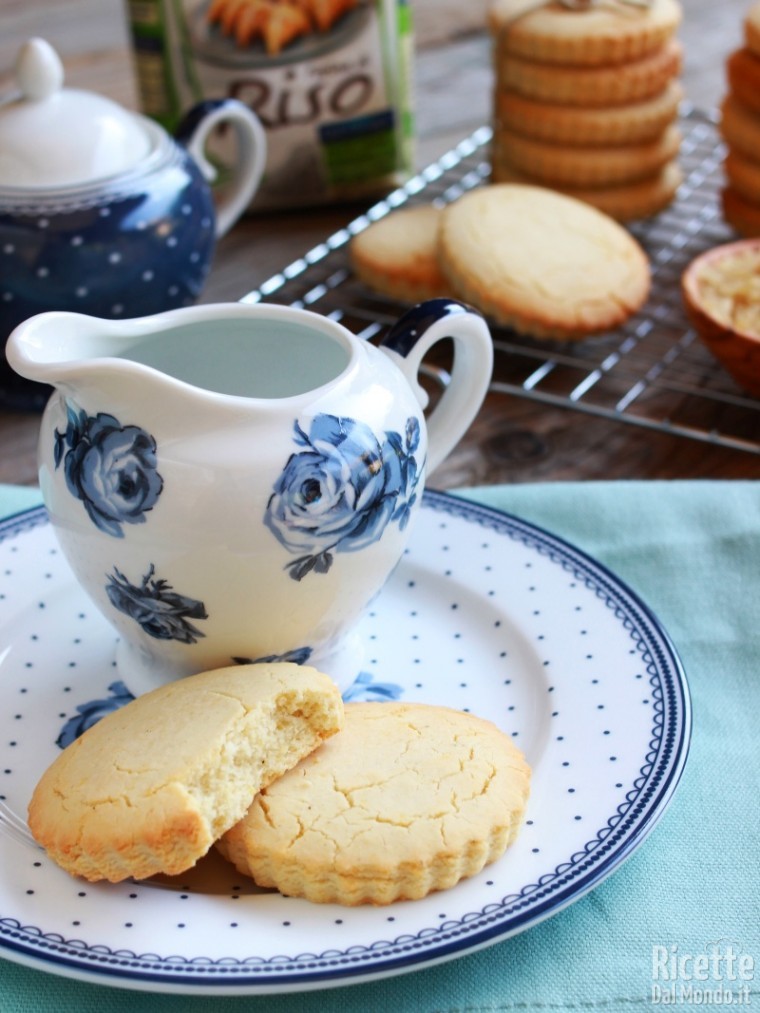 Semplici biscotti di farina di riso