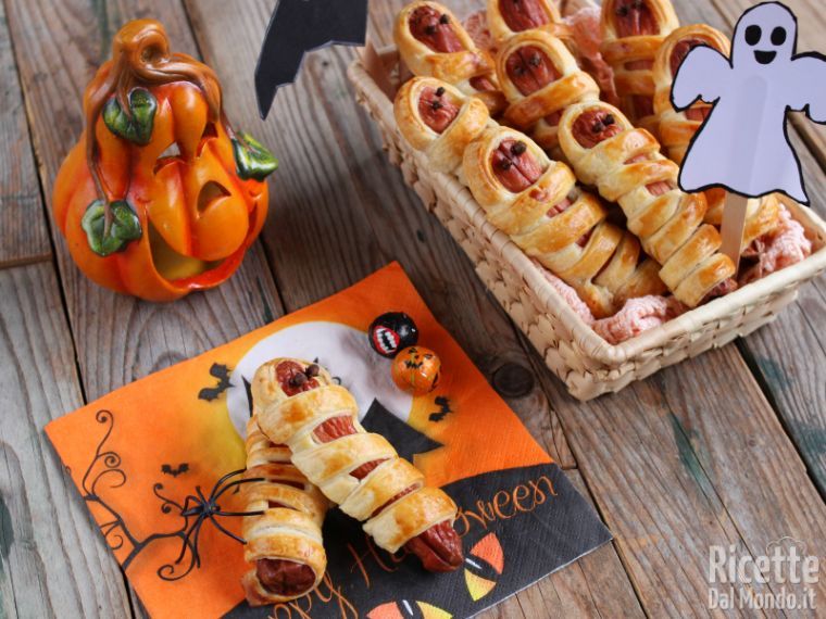 Wurstel mummia: ricette di Halloween