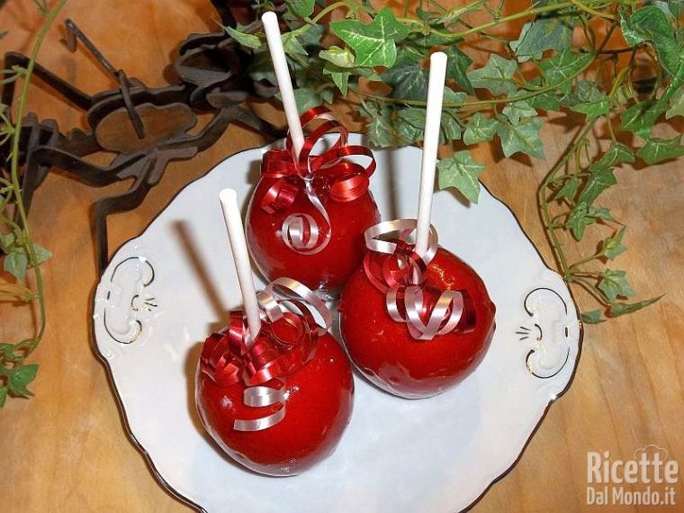 mele caramellate: ricette di Halloween