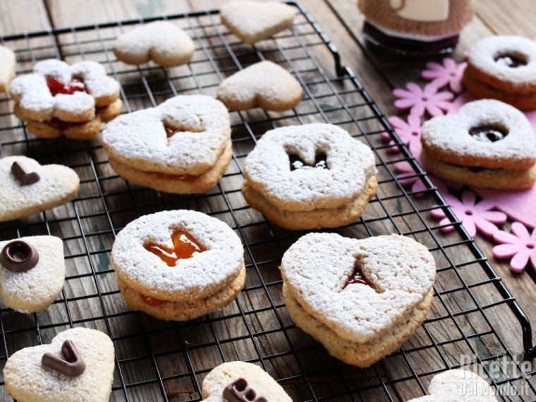 Ricetta biscotti al burro per la festa della mamma