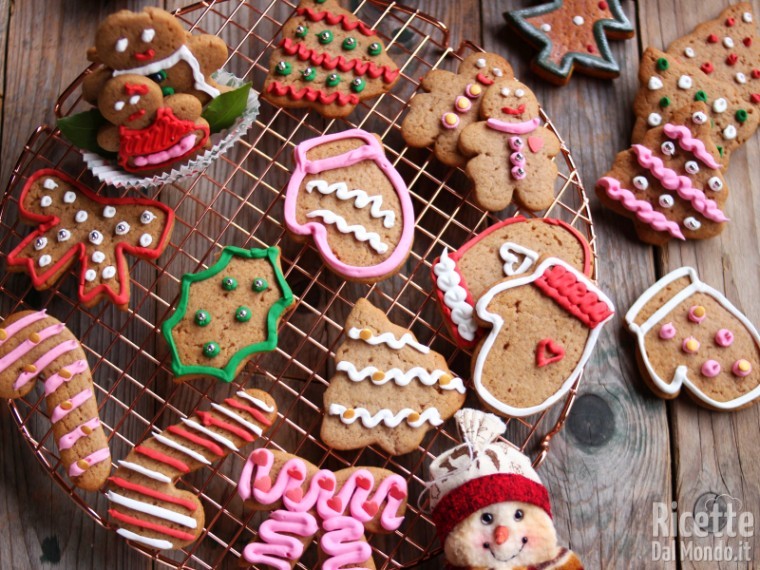 Biscotti Di Natale Con Zenzero.Biscotti Di Pan Di Zenzero Di Natale Marianna Pascarella