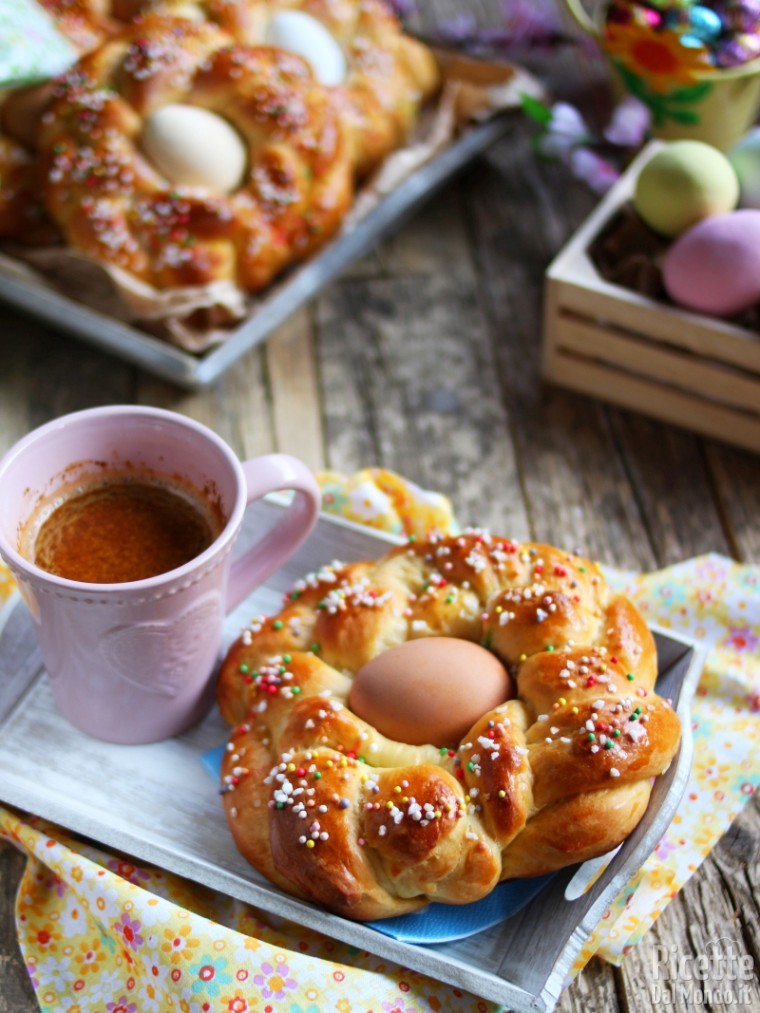 Soffici brioche di pasqua Pasqua