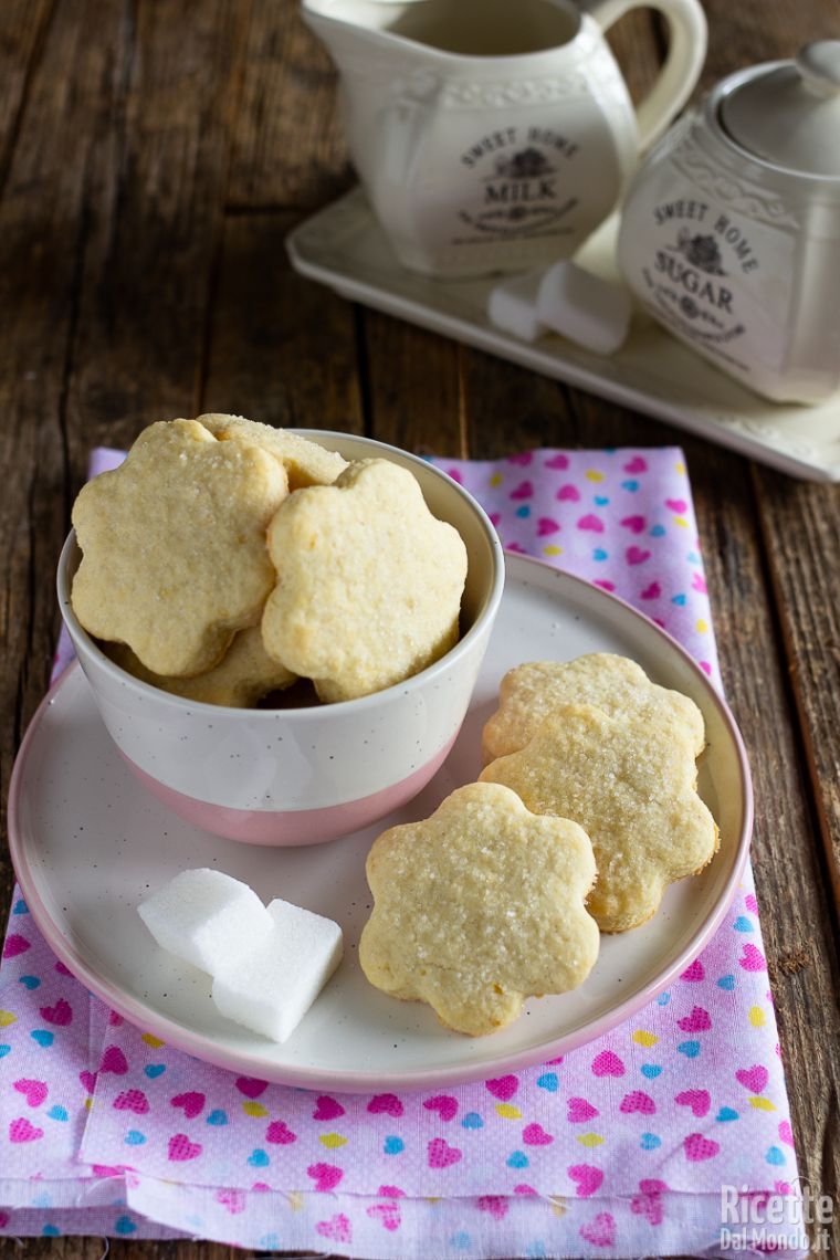 Ricetta biscotti zuccherosi
