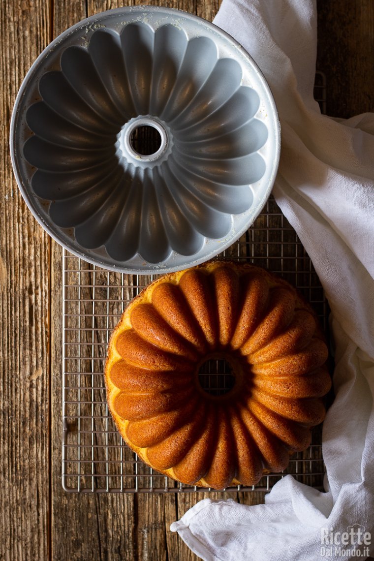 Come sformare alla perfezione una bundt cake