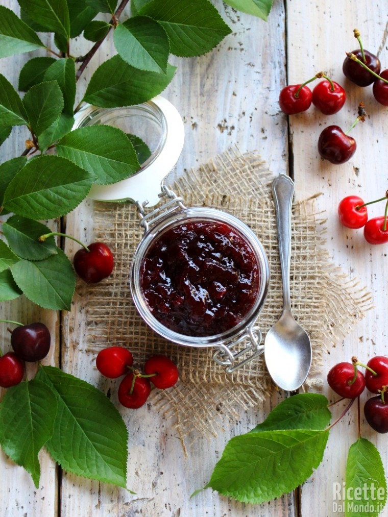 Come fare la confettura di ciliegie