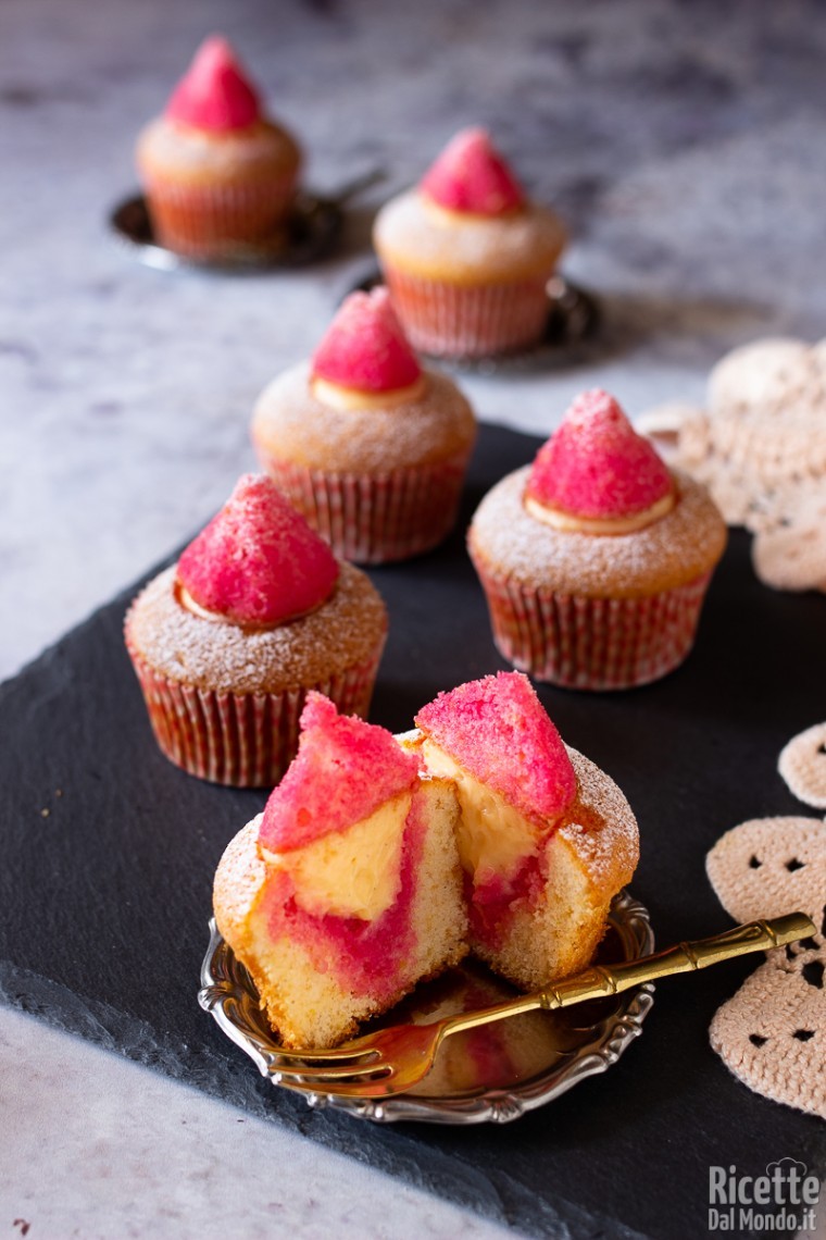 Come fare i cardinali sardi alla crema