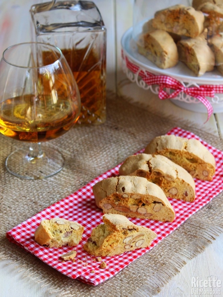 Come fare i cantucci alle mandorle