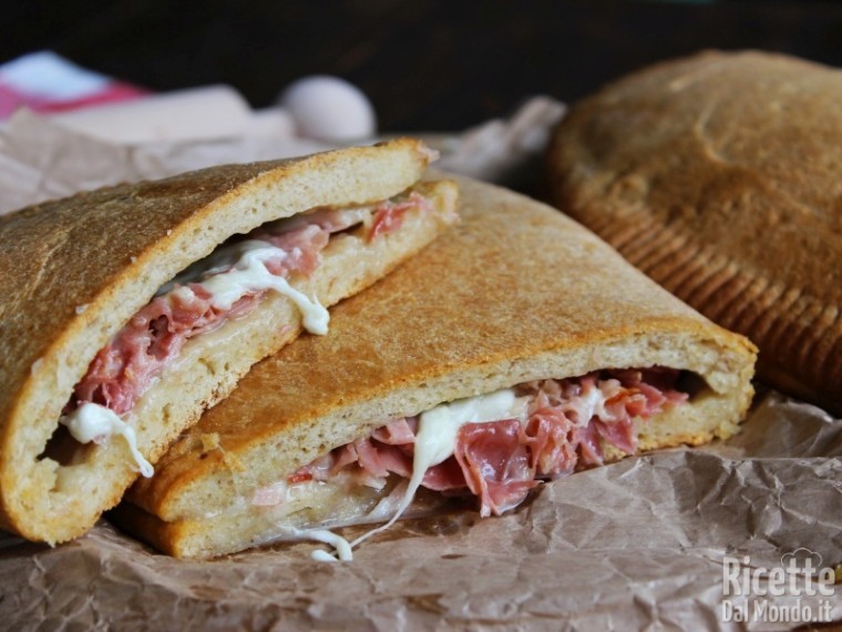 Ricetta Calzoni di farina mista integrale