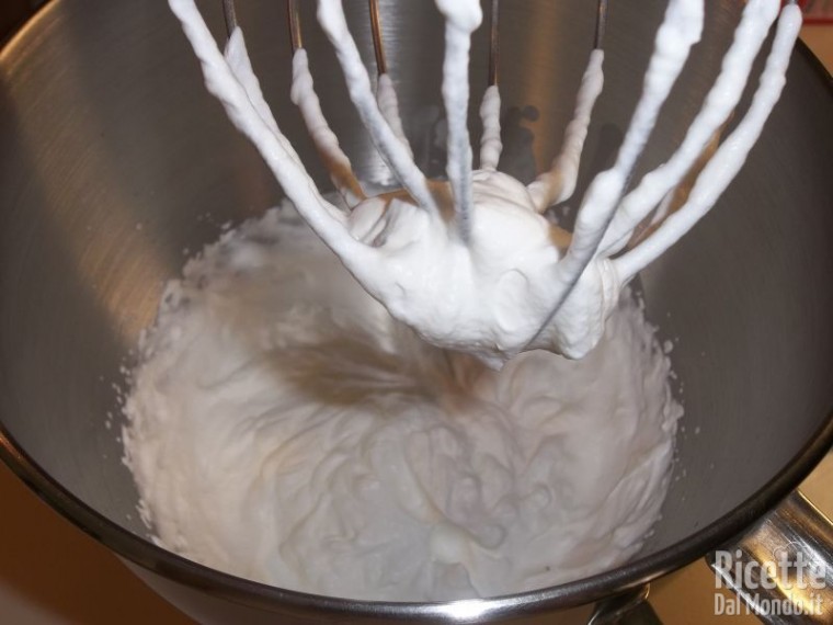 Crema di Riso con Salsa di Prugne