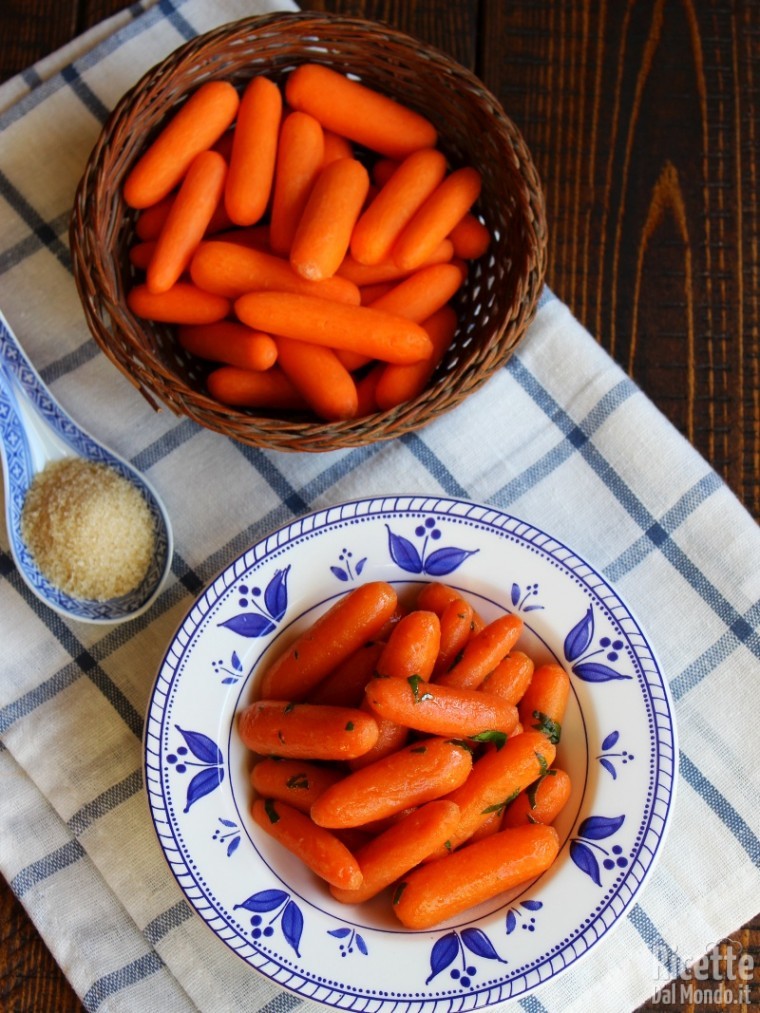 Come fare le Carote baby in agrodolce