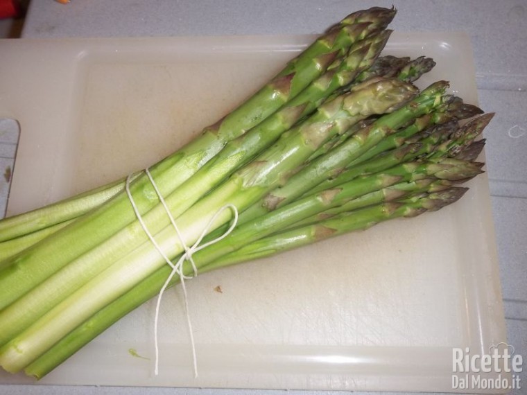 come-pulire-asparagi-0