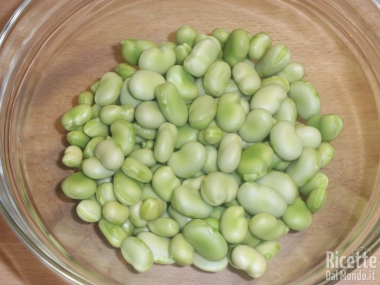 Come Pulire le Fave 7