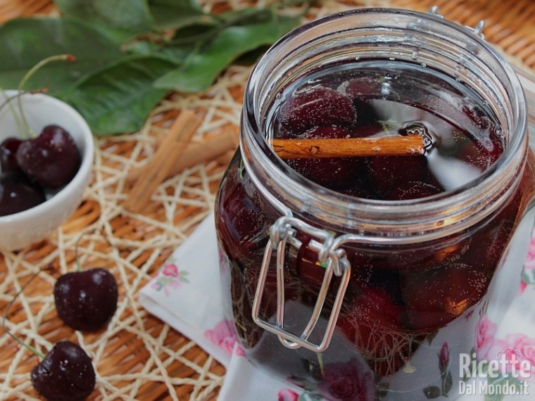 Ricetta Ciliegie Sotto Spirito