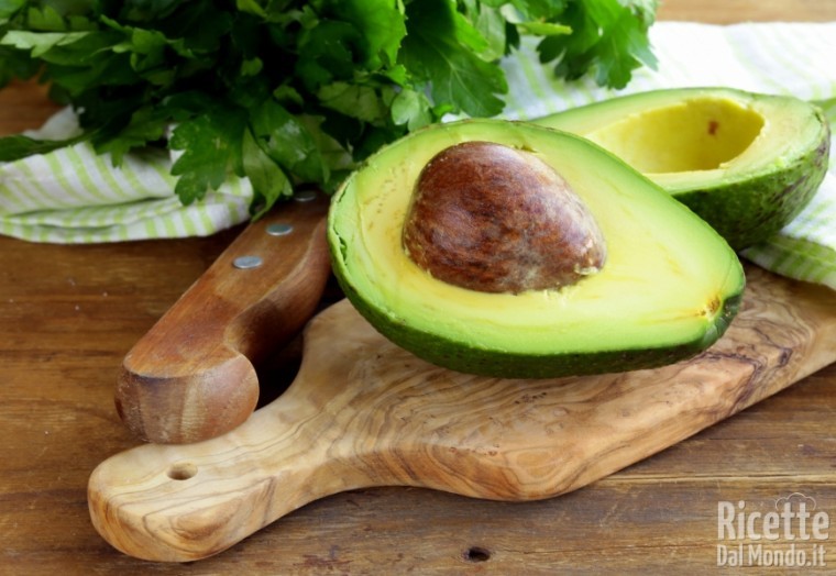 Ricetta Come tagliare l'avocado