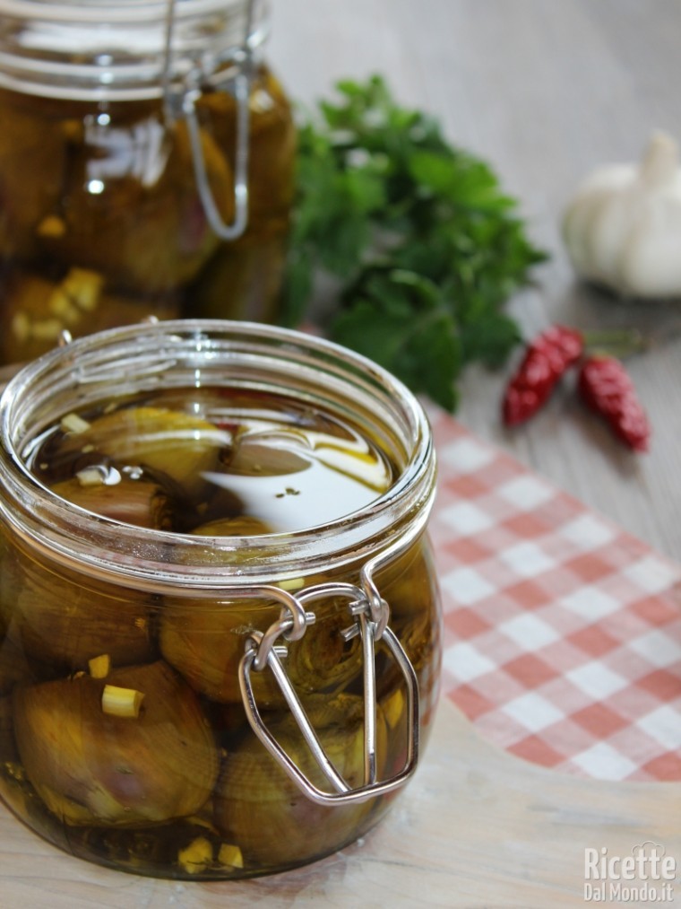Come fare i carciofini sott'olio