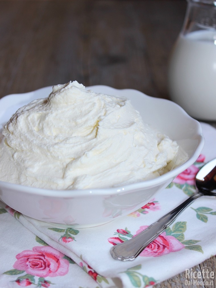 Come fare la crema al latte condensato