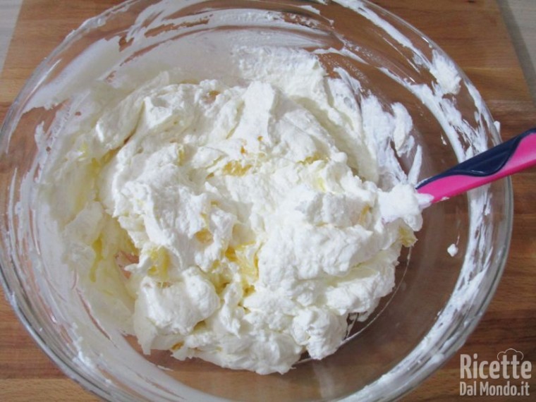 Cheesecake fredda all'ananas 7