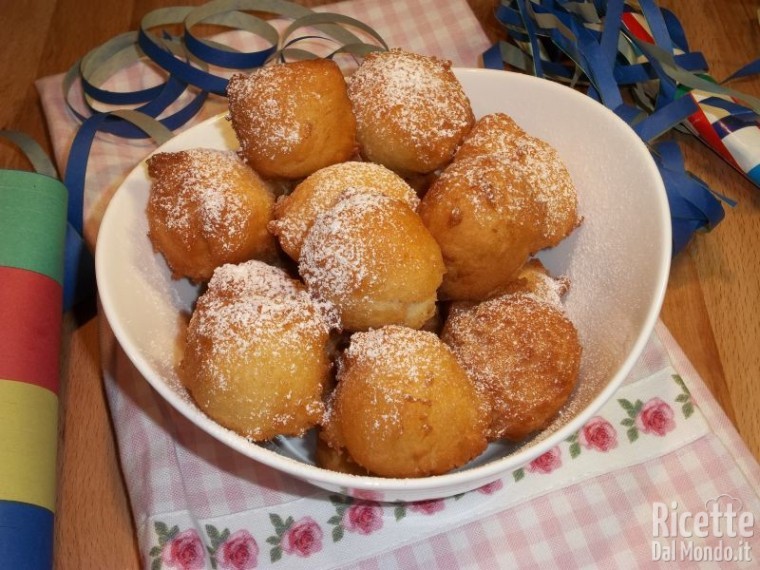Ricetta castagnole alla ricotta Bimby