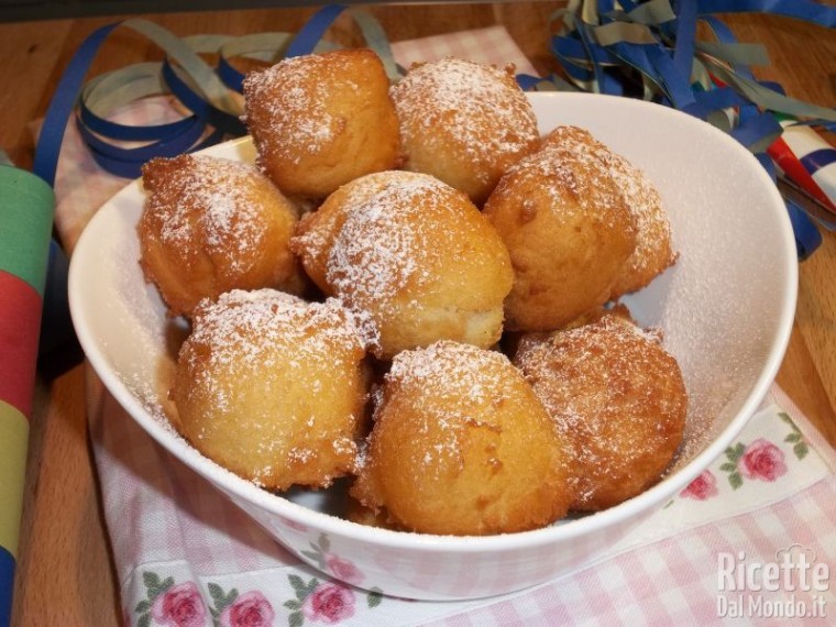 Castagnole alla Ricotta Bimby