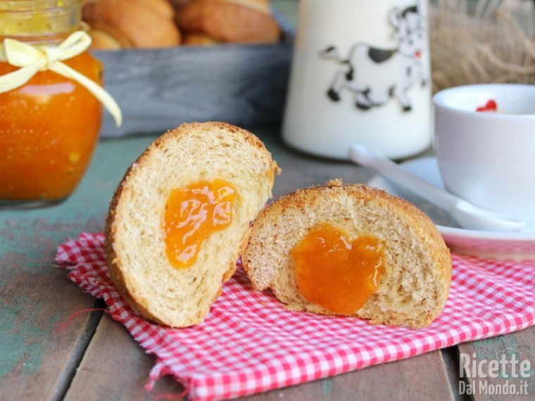 Ricetta cornetti ai cereali e miele