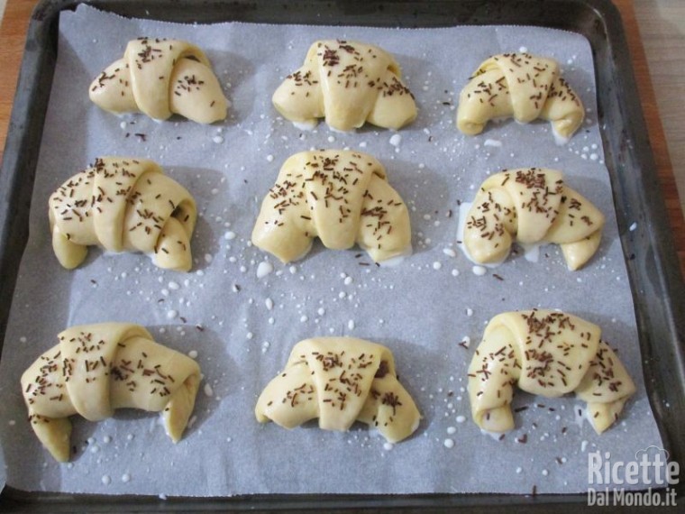 Cornetti al cioccolato 8
